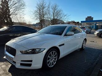 jaguar xe 20d mit apple carplay