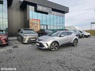 toyota c-hr 2.0 hybrid style