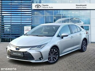 toyota corolla 1.8 hybrid style