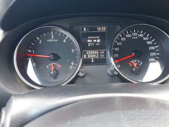auto nissan qashqai 1.5 dci dpf acenta