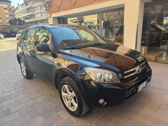 toyota rav 4 2.2 d-4d 177cv luxury