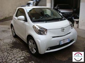toyota - iq - 1.3 executive