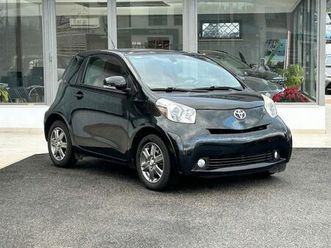 toyota iq turbodiesel 1.4 90 cv 6 marce 4 posti
