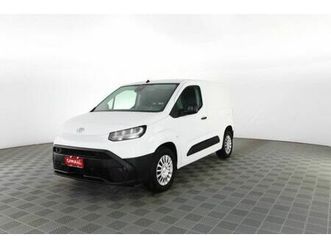 toyota proace proace city electric 50kwh l1 s comfort