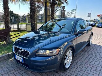 volvo c30 1.6 d summum ok neopatentati
