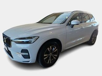 volvo xc60 b4 d awd automatico momentum pro my22