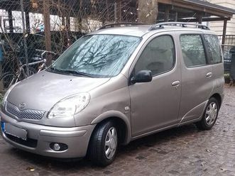 toyota yaris verso 1.3 sol vvt-i klima ahk cd