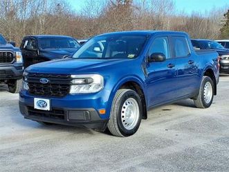 used 2023 ford maverick xl