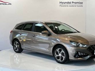 hyundai i30 cw 1.5 t-gdi mhev family dct