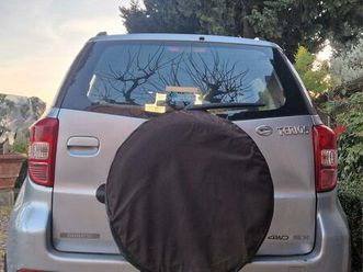 terios 2006 - 184.000 km - 4x4 - benzina + g