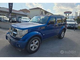 dodge nitro 2.8 crd dpf r/t 4wd pelle