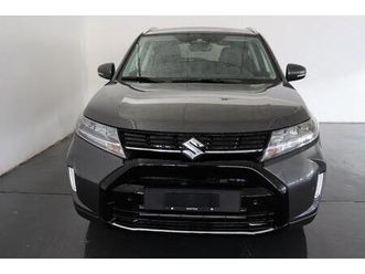 suzuki vitara 1.4 t compact top hybrid 4x4: réserver un essai sur route !