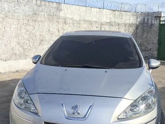 sedan feline 2.0 flex 16v 4p aut.