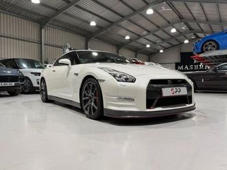 nissan gt-r 3.8 v6 premium black coupe 2dr petrol auto 4wd euro 5 (550 ps)