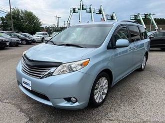 2015 toyota sienna limited awd 7-passenger v6