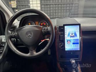mercedes a 160 elegance carplay neopatentati