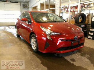used 2017 toyota prius three