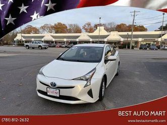 2016 toyota prius two eco 4dr hatchback financing available!!