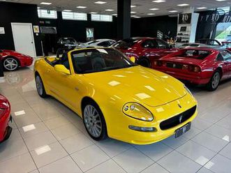 4200 spyder - giallo modena