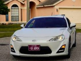 2013 scion fr-s 10 series – 134k miles – clean title – white – runs ex