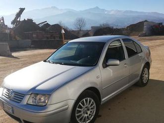 auto usata volkswagen bora 2005