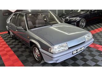 1987 citroen bx bleu manuel, 5 vitesses conduite à gauche...