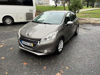 peugeot 208 1.4 hdi nacional 176.000kms excelente estado 2012/04 abril/12