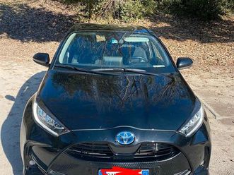 toyota yaris dicembre 2022