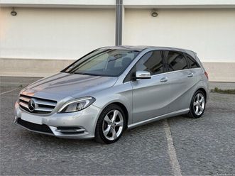 mercedes-benz b 180 amg novembro/15