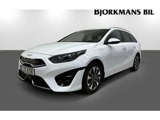 kia cee'd ceed sw phev action