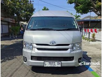 2024 toyota hiace 3.0 commuter van
