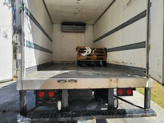 2016 isuzu nqr tilt cab freezer box truck