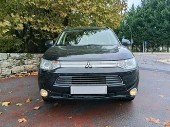 mitsubishi outlander 2.0 phev intense navi março/16
