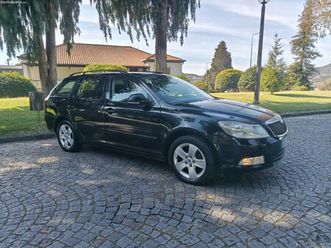 skoda octavia break 1.6 tdi ambiente julho/11