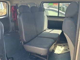 i800 אוט׳ קומבי 3 מק 2.5 (170 כ״ס) [2011-2019]