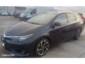 toyota auris touring sports 1.4 d-4d comfort+pack sport