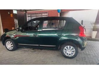 renault sandero 1.0 16v hi-flex authentique