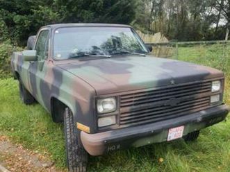 ② camionnette chevrolet c20 1983 — oldtimers & ancêtres — 2ememain