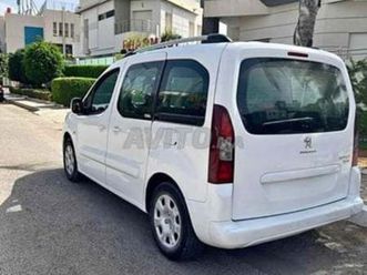 voiture tepee en bon état tepee