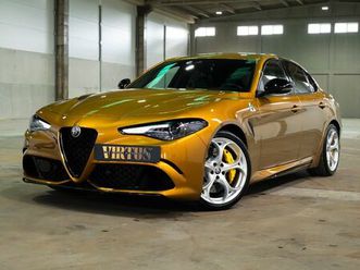 alfa romeo giulia 2.9 v6 bi-turbo at8 quadrifoglio