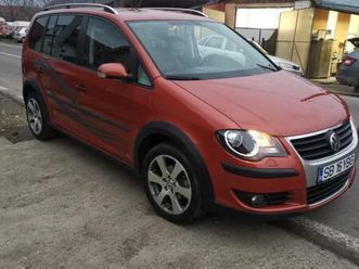 vand vw touran cross mosna