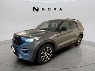 ford explorer st line hybrid