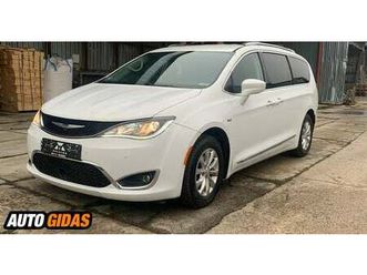 chrysler pacifica 2018 m vienatūris | skelbimas | 0138385166