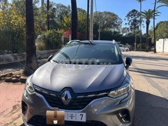 renault captur essence automatique 2022 à salé