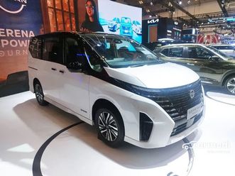 2025 nissan serena 1.4 highway star e-power mpv mobil listrik keluarga yang ga perlu ribet charger, tenaga full listrik. toyota voxy 2024