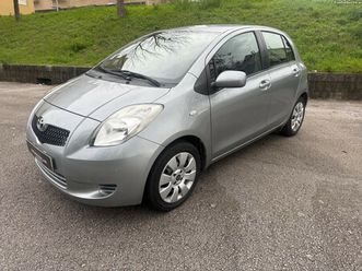 toyota yaris 1.3 vvti automático maio/06