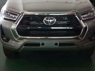 toyota hilux srv 4x4 manual okm 2023.