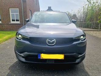 luxury - makoto - open dak, 360cam, bose (bomvol)