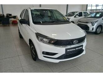 2025 tata tiago 1.2 xt auto
