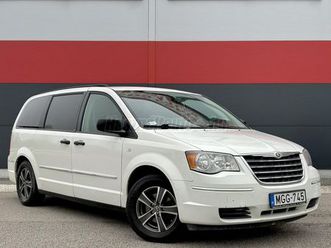 chrysler grand voyager 2.8 crd lx (automata) (7 személyes ) téli-nyáriszettel ! frissen szervizelve !
